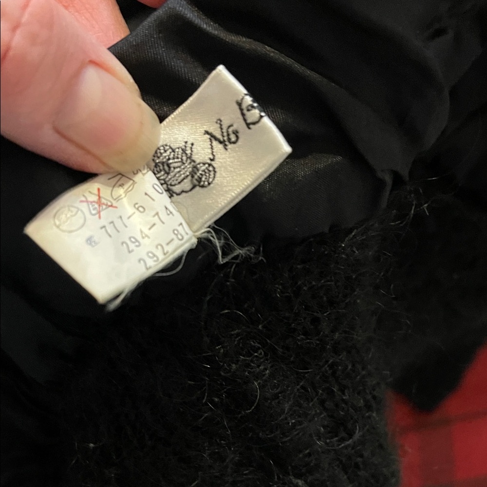 Vintage Rose Song Lined Wool Appliqué Jacket Sweater – Black Floral Beaded - Picture 16 of 17